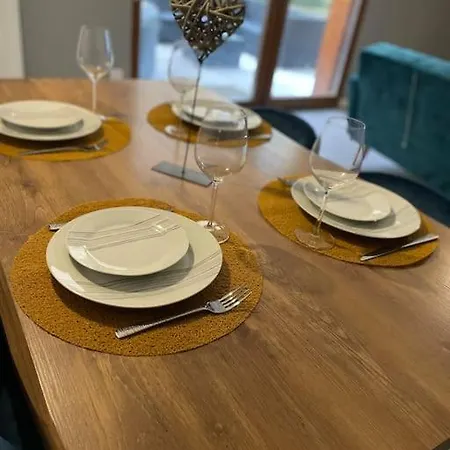 Apartman O Calme Cosy - Jardins Et - Experience Unique - Wifi Gratuit - Parking Gratuite *